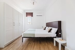 Valencia Luxury - Boutique Center
