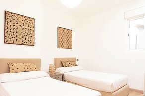 Valencia Luxury - Boutique Center