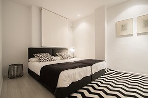 Valencia Luxury - Boutique Center