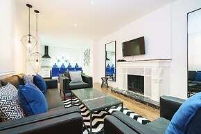 Valencia Luxury - Boutique Center