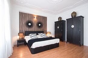 Valencia Luxury - Boutique Center