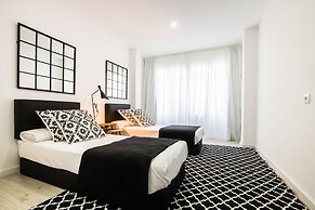 Valencia Luxury - Boutique Center