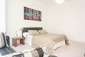 Valencia Luxury - Boutique Center