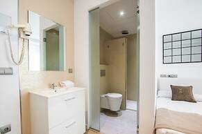 Valencia Luxury - Boutique Center