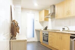 Valencia Luxury - Boutique Center