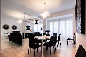 Valencia Luxury - Boutique Center