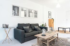 Valencia Luxury - Boutique Center