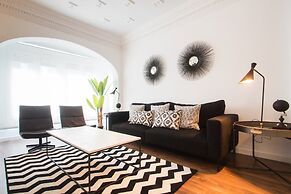 Valencia Luxury - Boutique Center