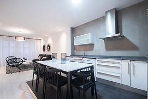 Valencia Luxury - Boutique Center