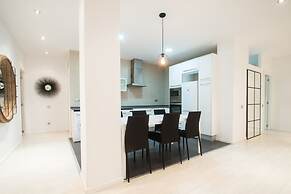 Valencia Luxury - Boutique Center