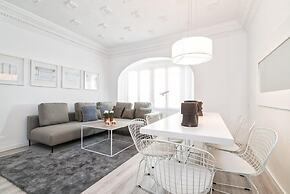 Valencia Luxury - Boutique Center