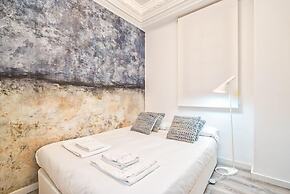 Valencia Luxury - Boutique Center