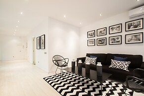 Valencia Luxury - Boutique Center