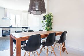 Valencia Luxury - Boutique Center