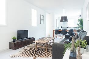 Valencia Luxury - Boutique Center