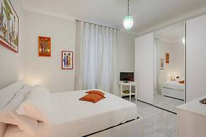 Red White in the City by Wonderful Italy