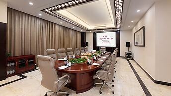 Crowne Plaza Dujiangyan by IHG