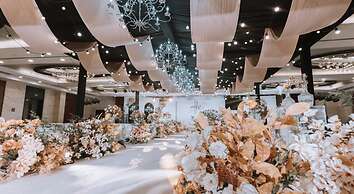 Crowne Plaza Dujiangyan by IHG