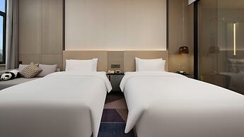 Crowne Plaza Dujiangyan by IHG