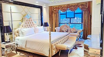 Crowne Plaza Dujiangyan by IHG