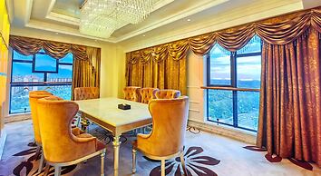 Crowne Plaza Dujiangyan by IHG