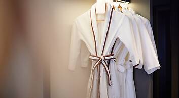 Crowne Plaza Dujiangyan by IHG