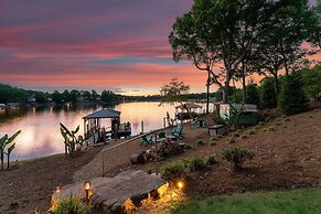 Nancy Key W/pool, Wine Cave, Optional Boat Rental