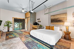 Nancy Key W/pool, Wine Cave, Optional Boat Rental