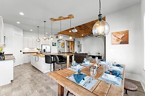 Nancy Key W/pool, Wine Cave, Optional Boat Rental