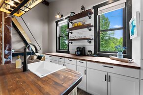 Nancy Key W/pool, Wine Cave, Optional Boat Rental