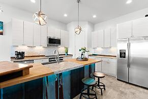 Nancy Key W/pool, Wine Cave, Optional Boat Rental