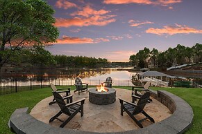 Salience Path W/heated Pool & Game Room