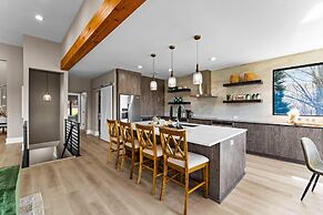 Salience Path W/heated Pool & Game Room