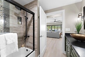 Salience Path W/heated Pool & Game Room