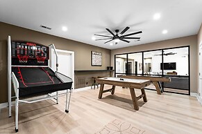 Salience Path W/heated Pool & Game Room