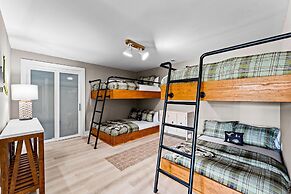 Salience Path W/heated Pool & Game Room