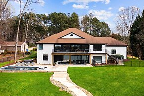 Salience Path W/heated Pool & Game Room