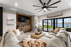 Keenan Beach W/beach, Heated Pool & Game Room