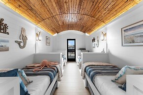 Keenan Beach W/beach, Heated Pool & Game Room