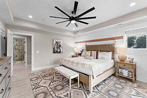 Keenan Beach W/beach, Heated Pool & Game Room