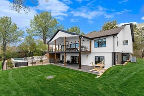 Keenan Beach W/beach, Heated Pool & Game Room