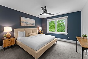 Grand Bay W/hot Tub, 440' Shoreline & Optional Boat Rental