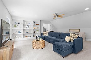 Grand Bay W/hot Tub, 440' Shoreline & Optional Boat Rental