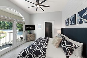 Strawpocket to Starboard