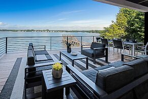 Sterling on Strawpocket