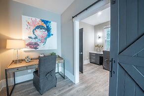 Sterling on Strawpocket