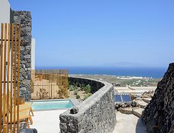 RyoLithos Suites
