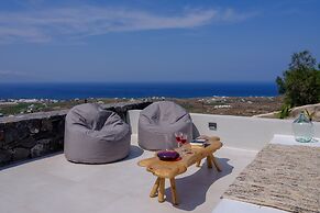 RyoLithos Suites