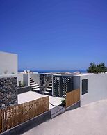 RyoLithos Suites
