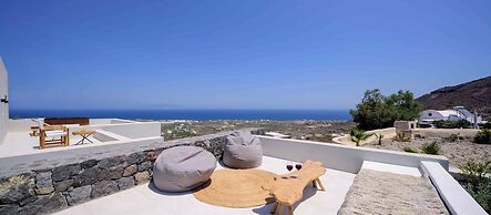RyoLithos Suites